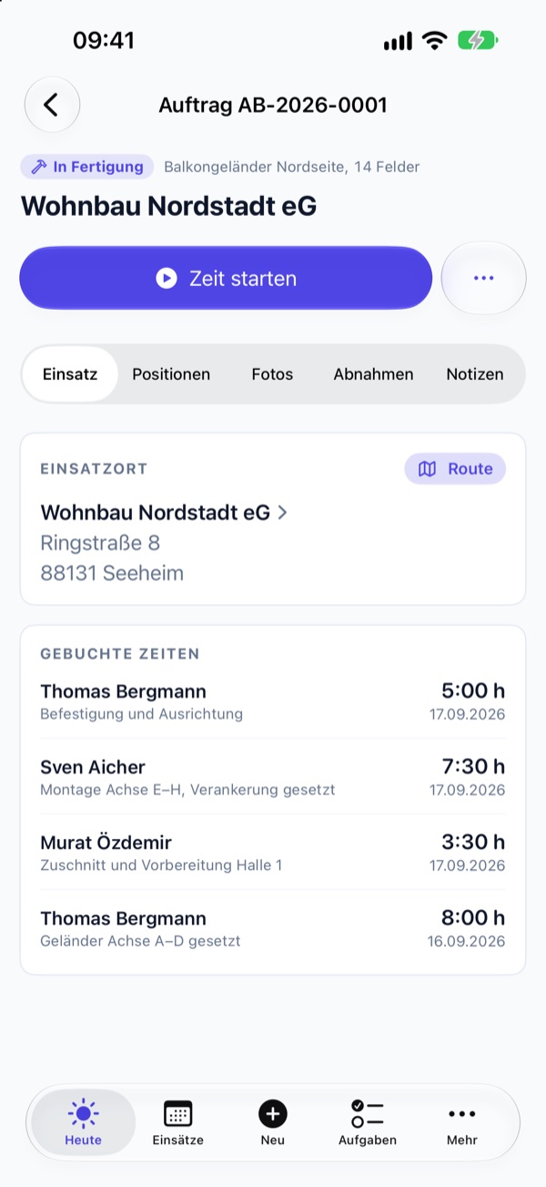 Auftrag vor Ort in der buro-App: Zeit starten, Einsatzort, gebuchte Zeiten